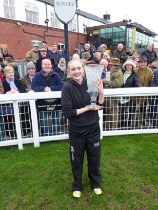 Jazmine Tomlinson - first ever female New Year Sprint winner